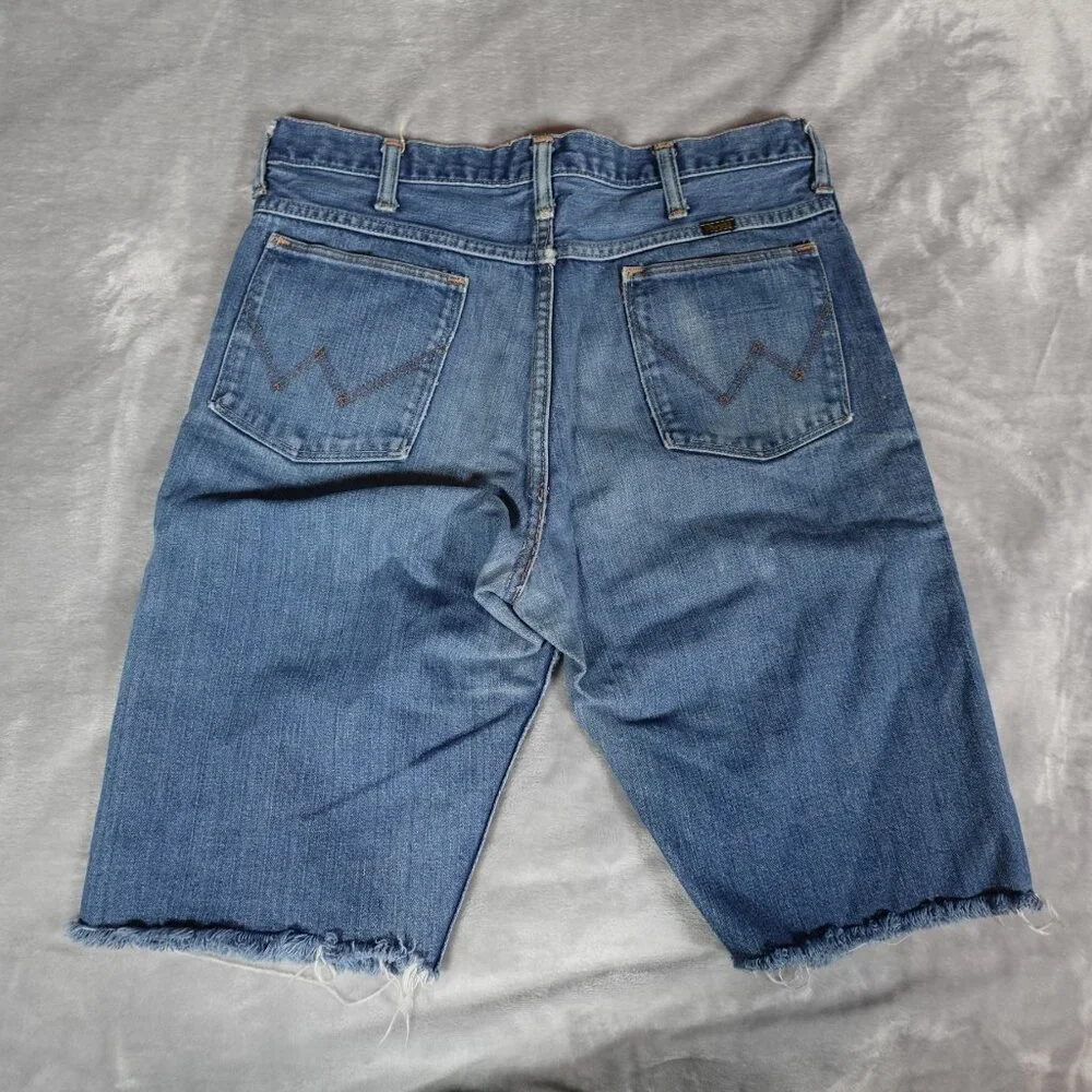Vintage Wrangler Denim Cut Off Shorts Mens 34 (Fits 32x11) Western USA Made 60s